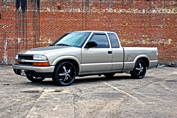 Lowering Kit | 2 Inch FR | 2.5 Inch RR | Chevy/GMC Blazer/S15 Jimmy/Sonoma 2WD